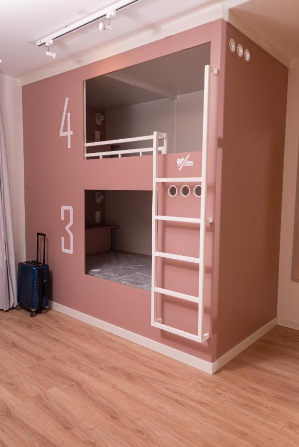 Hostel Le Hueb טולון מראה חיצוני תמונה